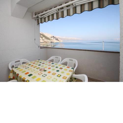 Apartment Metajna 6486b
