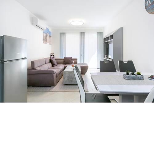Apartment Mimi with 3 bedrooms