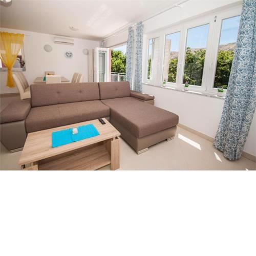 Apartment Mimoza 5, Baska, Krk