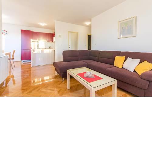Apartment Mira-City View