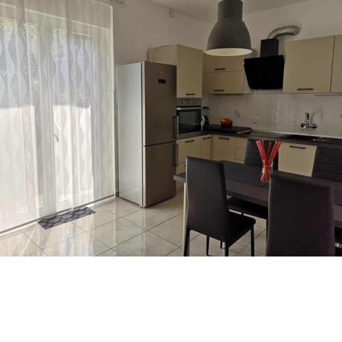 Apartment Mrak