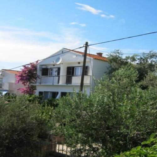 Apartment Necujam 13884a
