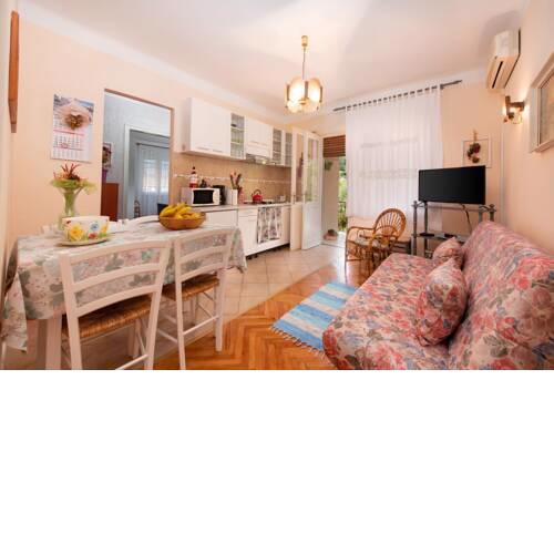 Apartment Nigra