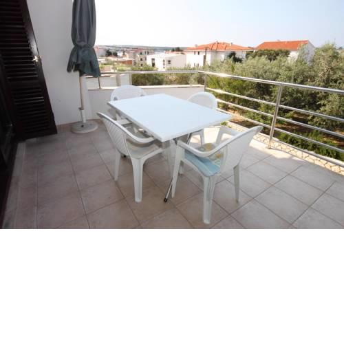 Apartment Novalja 3307d