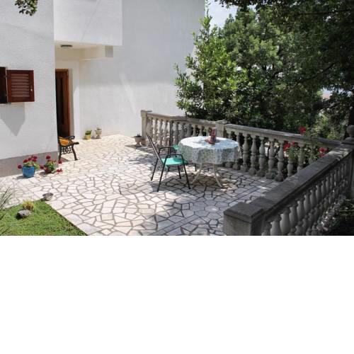 Apartment Novi Vinodolski 2423a
