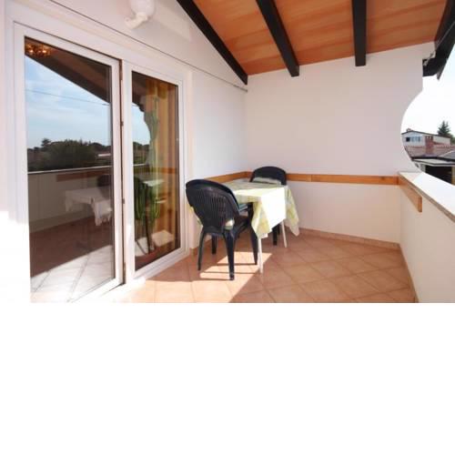 Apartment Novigrad 7121a