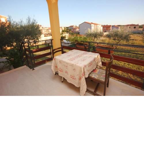 Apartment Novigrad 7142b