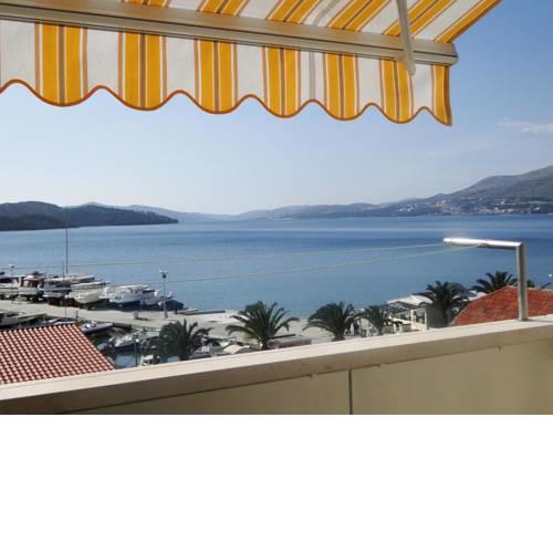Apartment Okrug Gornji 11374a