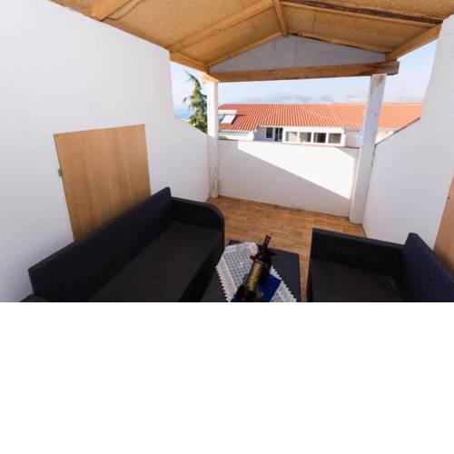 Apartment Okrug Gornji 14653c
