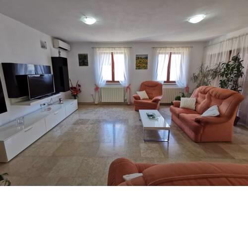 Apartment olive garden view 4 plus 2, 100 square meters