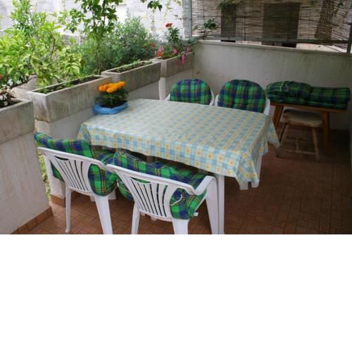 Apartment Omis 2745a