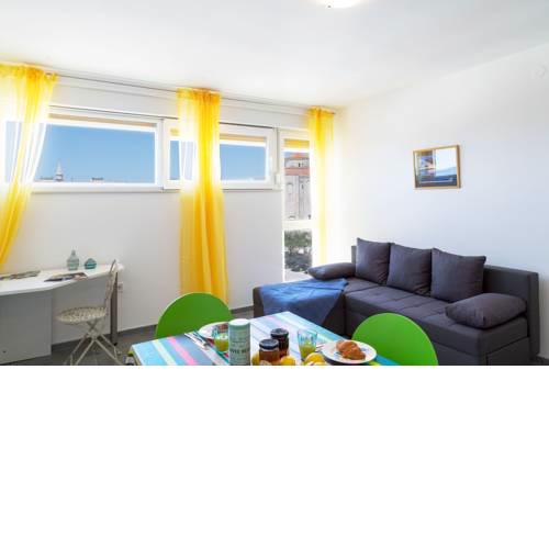 Old Town Forum Apartment