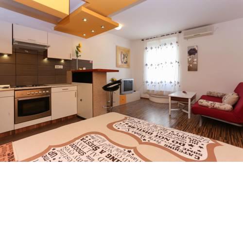 Apartment Paunela