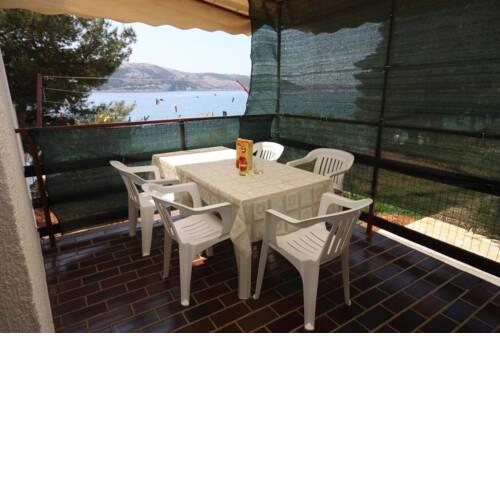 Apartment Per - 10 m from sea