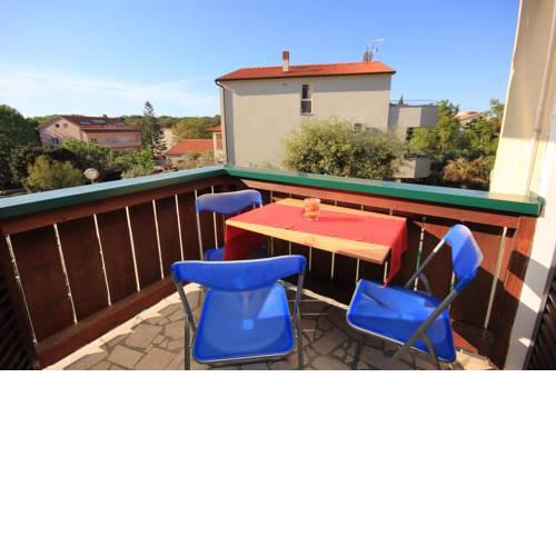 Apartment Pjescana Uvala 7612a