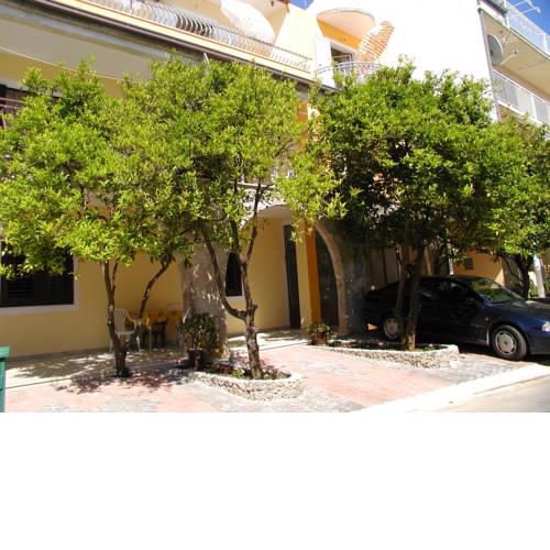 Apartment Podgora 12306b