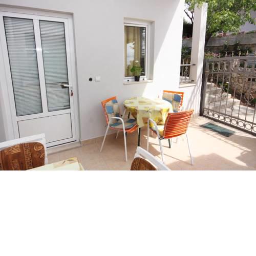 Apartment Podgora 6085c