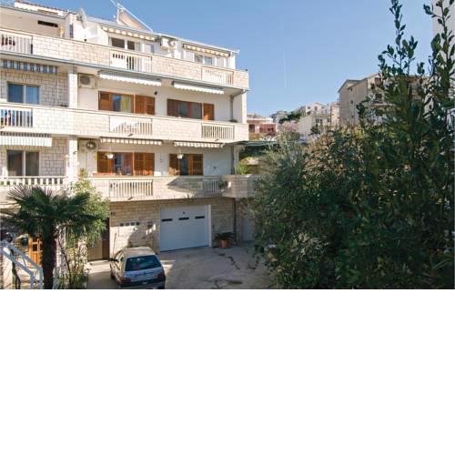 Apartment Podstrana 7