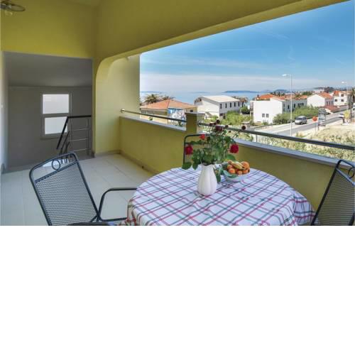 Apartment Podstrana with Sea View 9