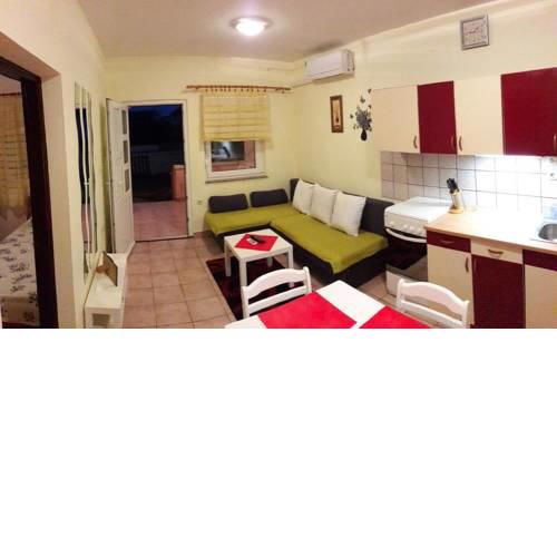 Apartments with a parking space Povljana, Pag - 11516