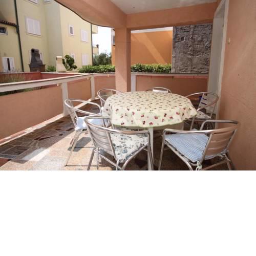 Apartment Povljana 7505c