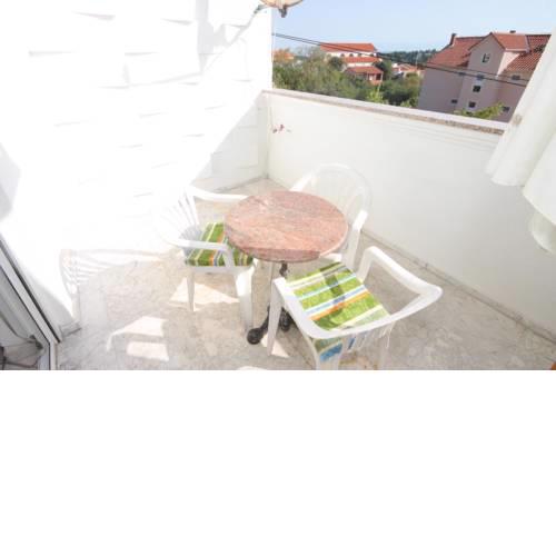 Apartment Preko 8267b