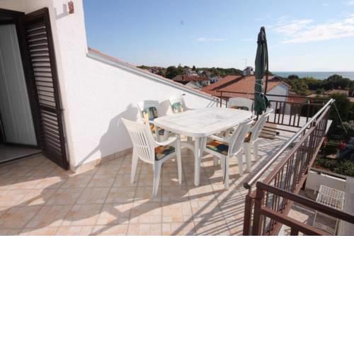 Apartment Premantura 2248b