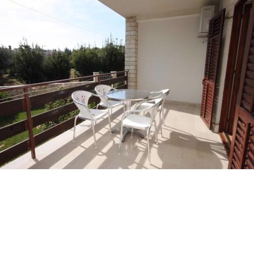Apartment Premantura 2299d
