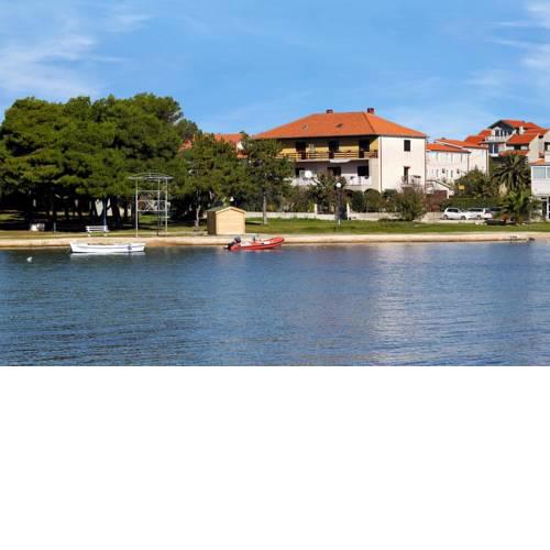 Apartment Privlaka 666b