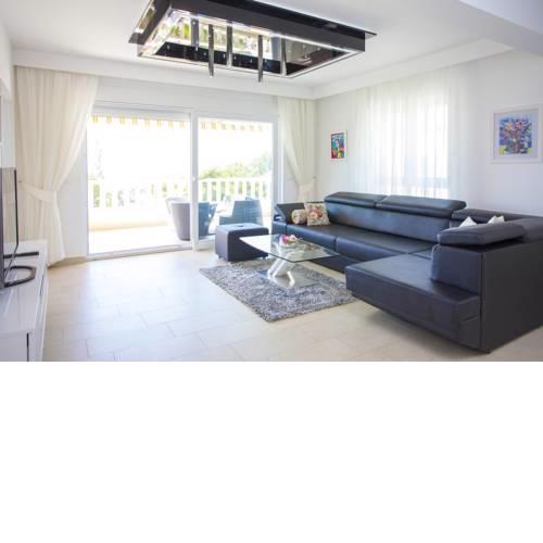 Apartment Promajna