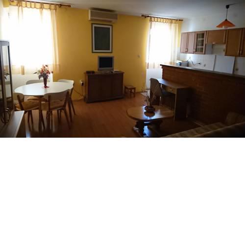 Apartment Puhar ***