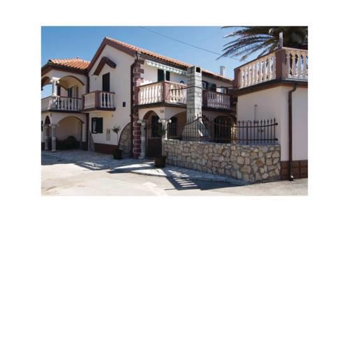Apartment Put Bunara V