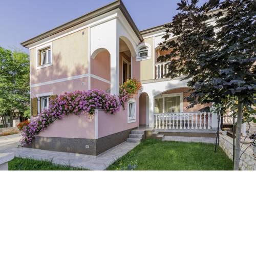 Apartment Radmila