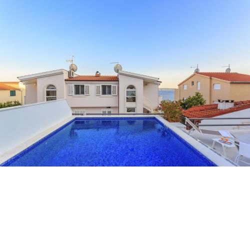 Apartment Rastici 1084c