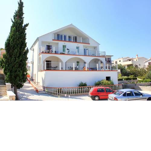 Apartment Razanj 10318b