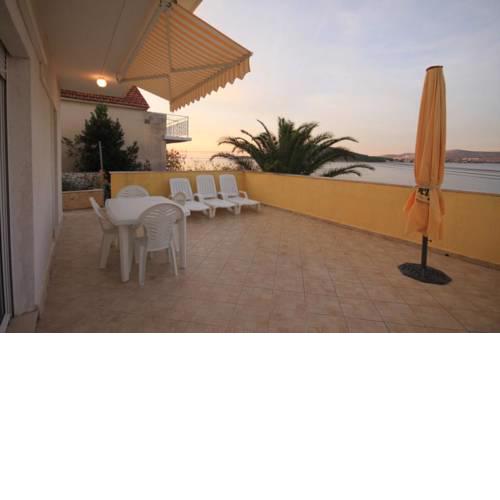 Apartment Razanj 7517b