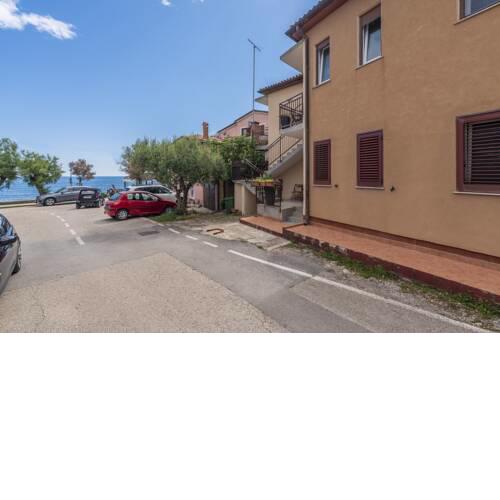 Apartment Rivas