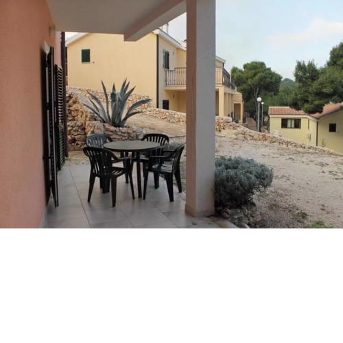 Apartment Rogoznica 3200b