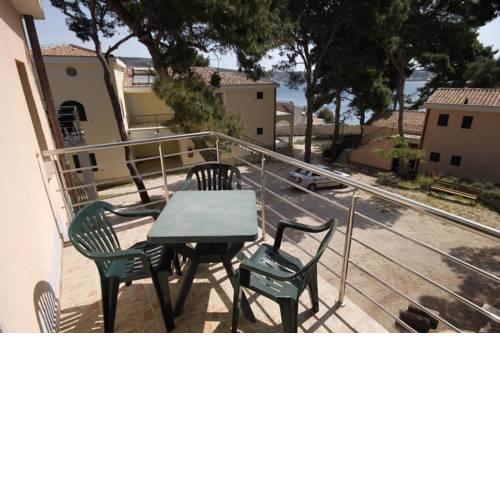 Apartment Rogoznica 3266b