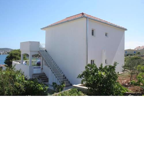 Apartment Rogoznica 4215b