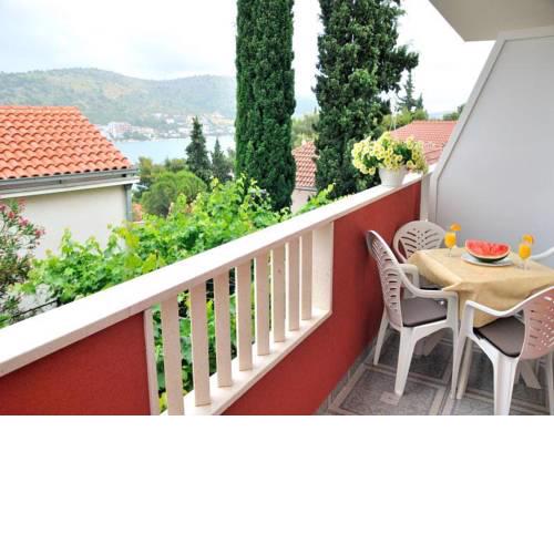 Apartment Rogoznica 5269b