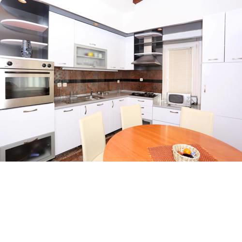 Apartment Roko