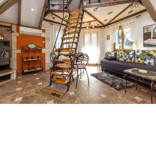 Apartment Romansa