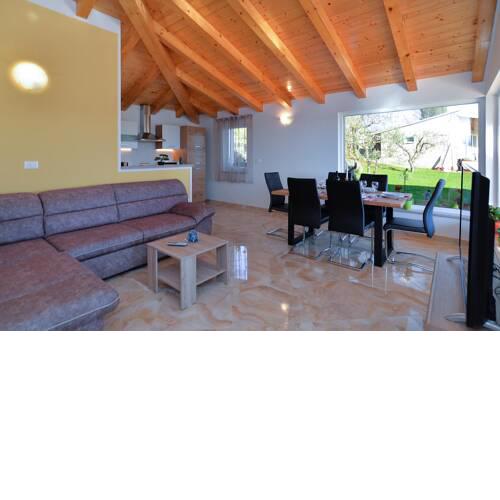 Apartment Roza 2065