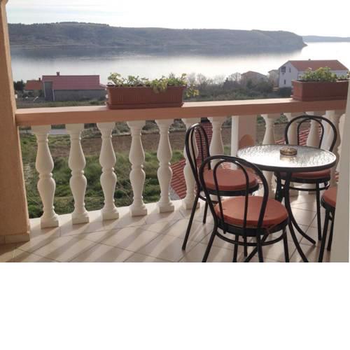 Apartment Rtina - Miocici 13072c