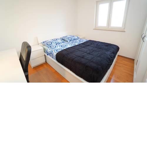 Apartment Sandy Beach Zambrattia