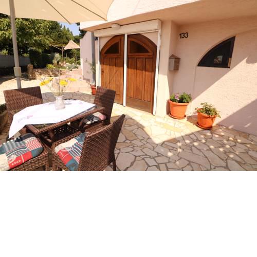 Apartment Sepat with Free Parking Place in Baska