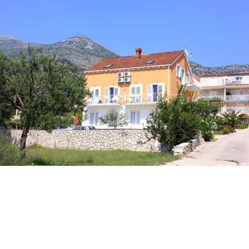 Apartment Slano 3184a