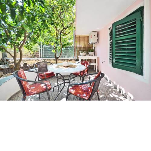 Apartments with a parking space Slatine, Ciovo - 1097