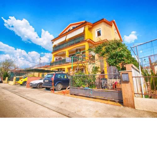 Apartment Snezana 1200
